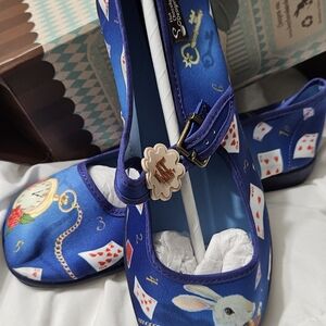 Blue Mary Jane Shoes with Wonderland Theme